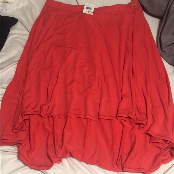 High low skirt - Picture 1 of 2